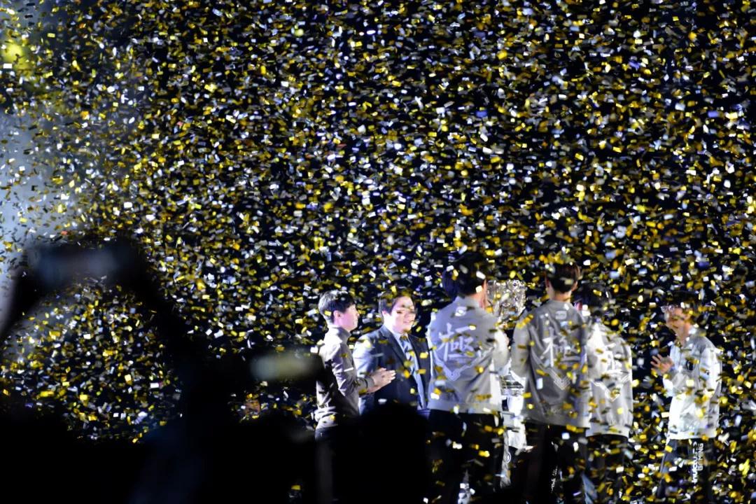 Puff ：我感觉Xun比较懒不勤快，而Wei很努力